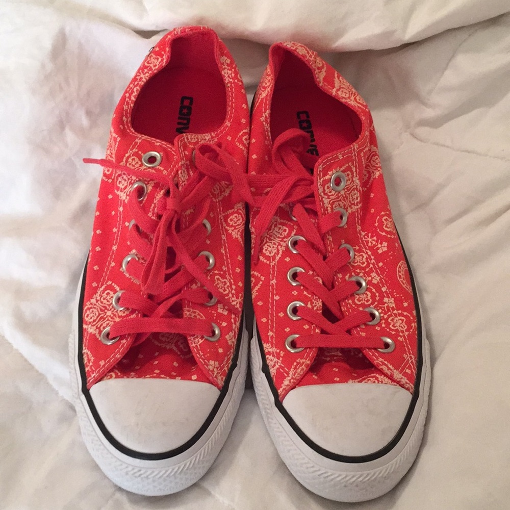 Converse orange paisley like shoes
